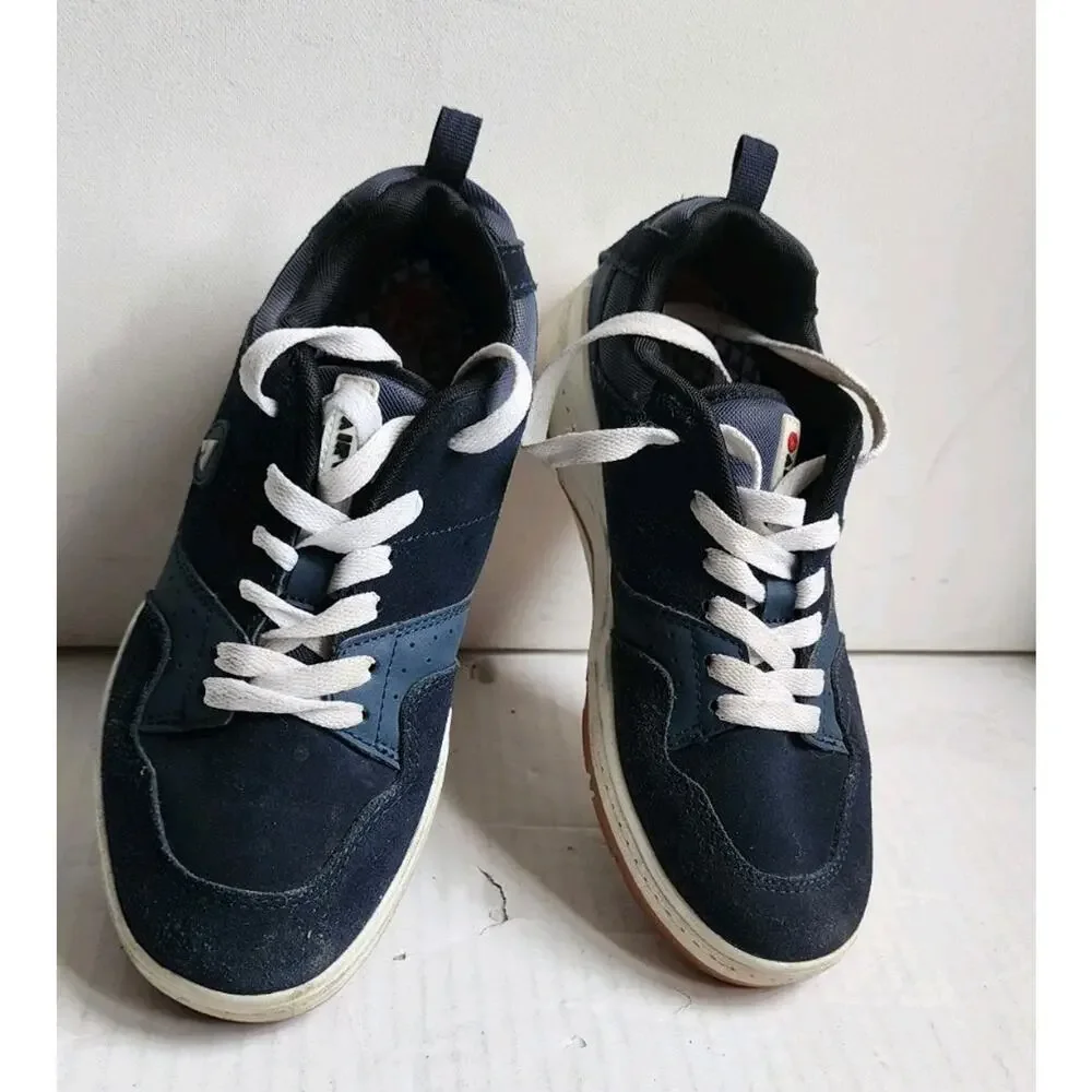Airwalk Youth Size 4 Navy Blue Skate Shoes Sneakers Lace Up Casual Low Top Boys